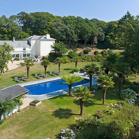 Red River Stables - Peaceful, Beautiful Grounds, Swimming Pool, Central Location For West Cornwall Camborne Exterior foto